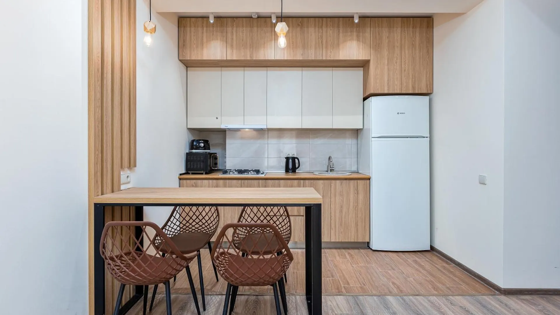 טביליסי Hilton And Blox Apartment