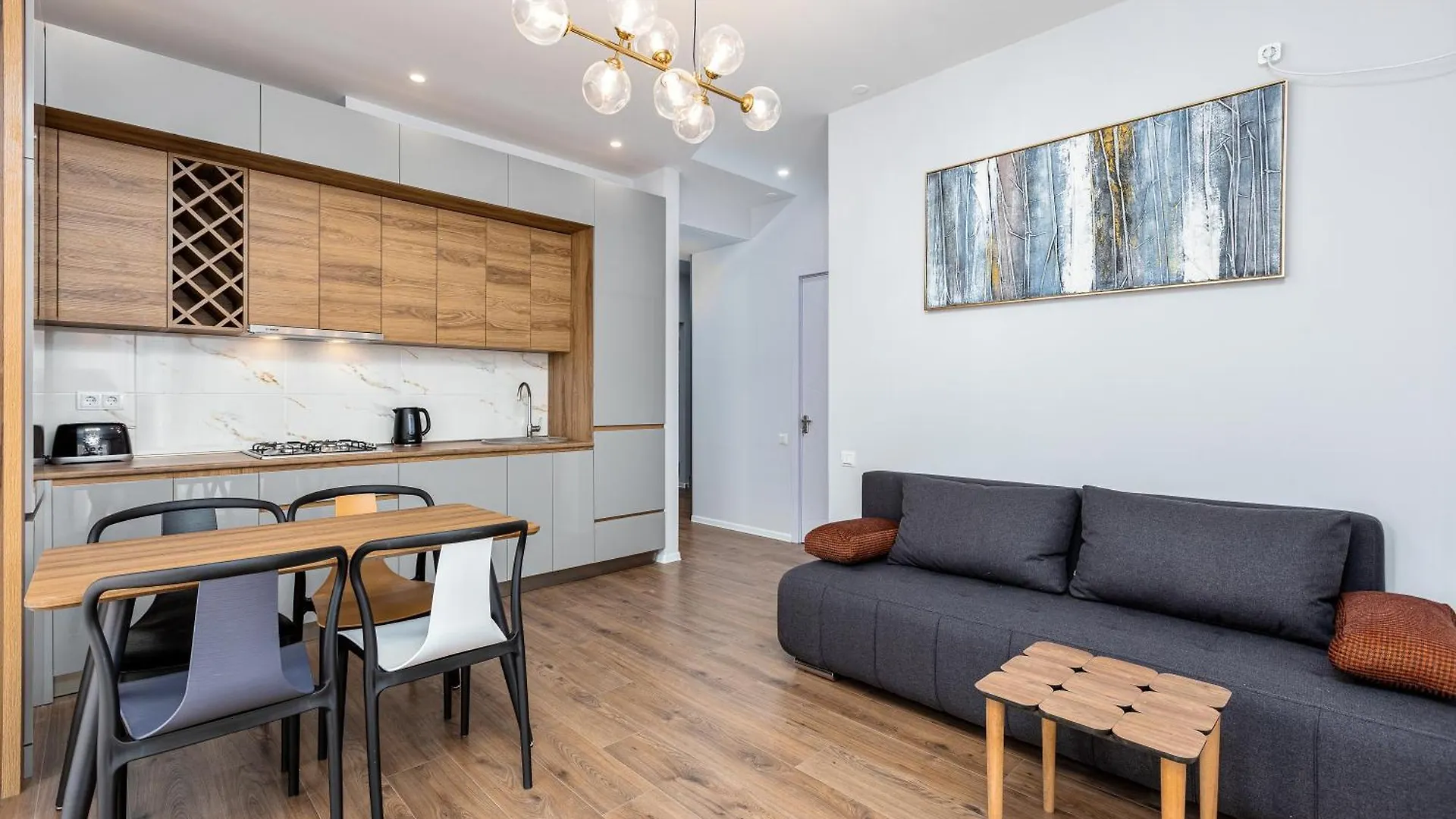 טביליסי Hilton And Blox Apartment