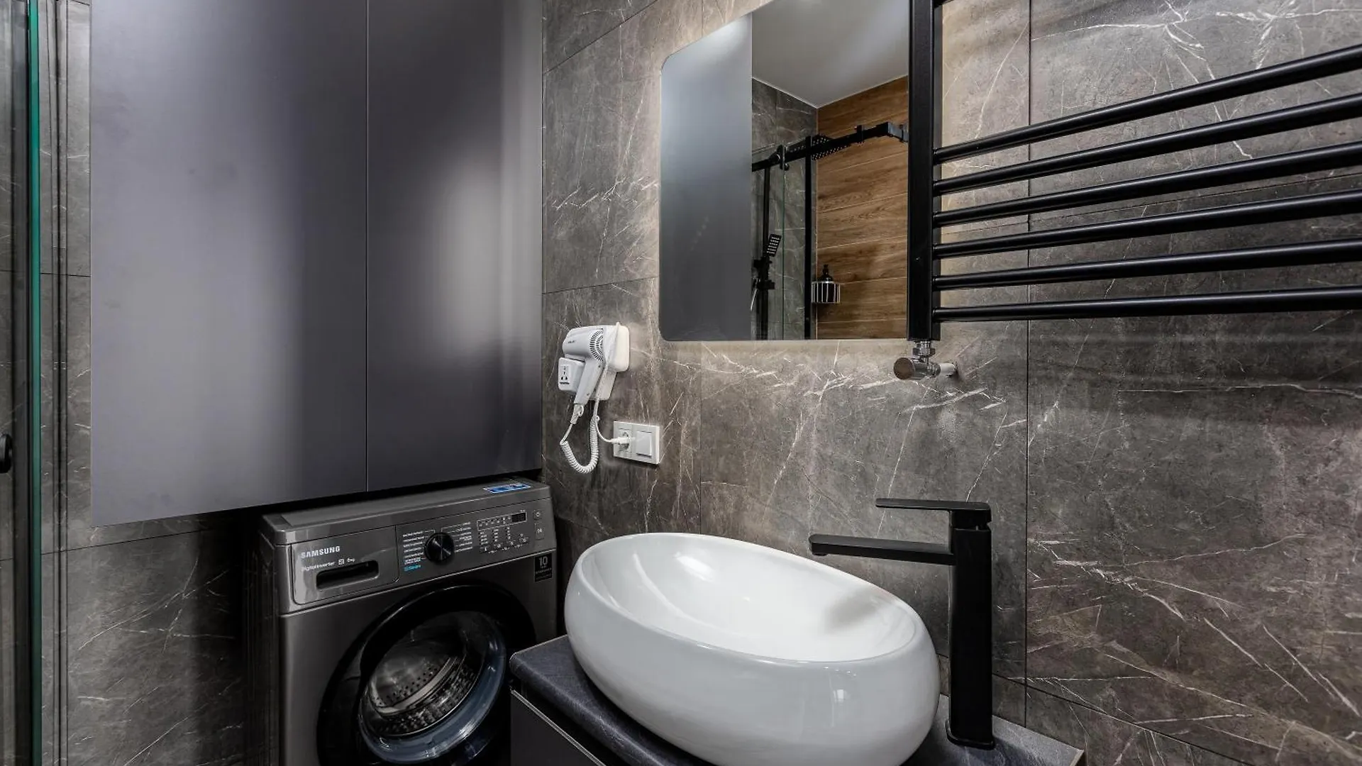 Hilton And Blox Apartment 第比利斯